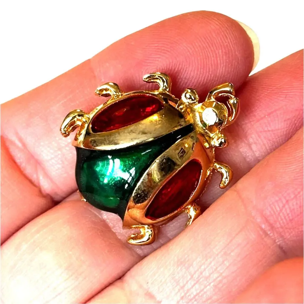 Vintage bug beetle insect brooch gold with red & green enamel finishes fun lapel